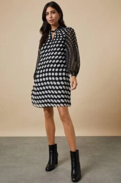 Wallis Mono Ombre Spot Twist Neck Shift Dress