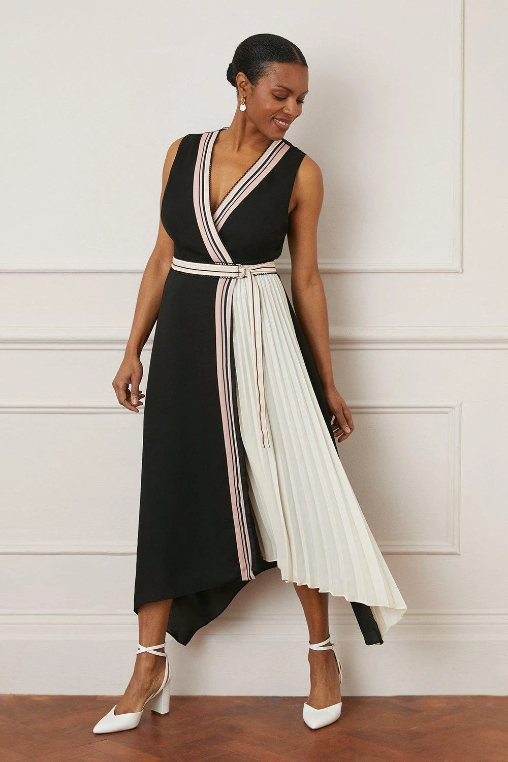 Wallis Contrast Pleat Skirt Wrap Midi Dress