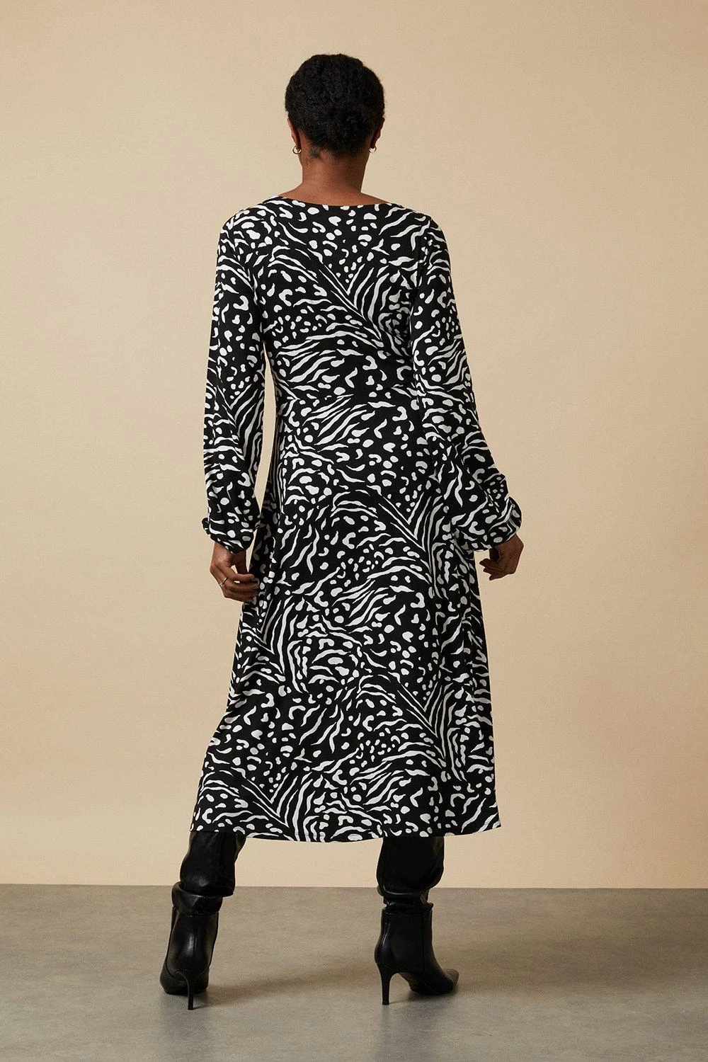 Wallis Tall Mono Animal Jersey Keyhole Midi Dress - Image 3