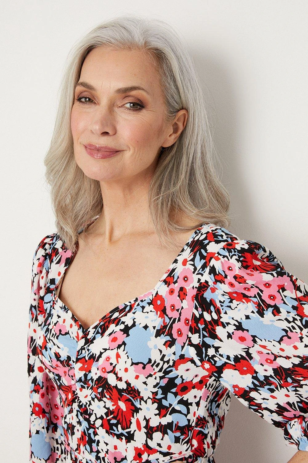 Wallis Ditsy Floral Sweetheart Midi Dress - Image 4