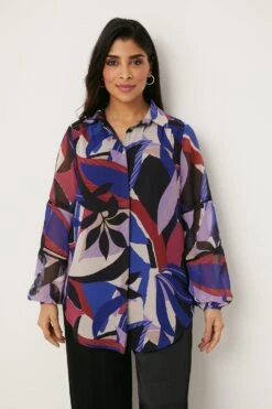 Wallis Petite Multi Leaf Lace Trim Shirt