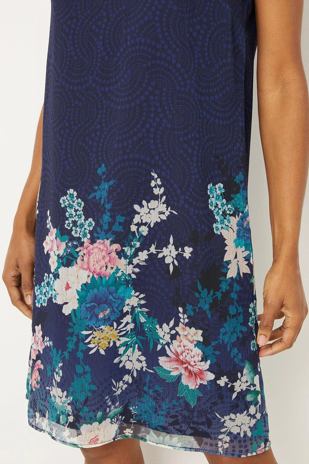 Wallis Navy Floral Border Shift Dress - Image 4