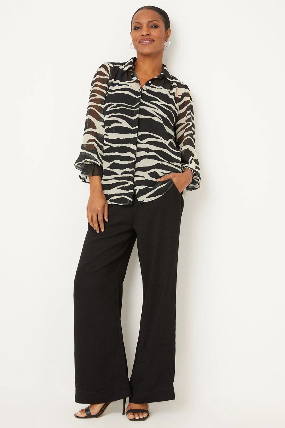 Wallis Mono Animal Shirred Cuff Shirt