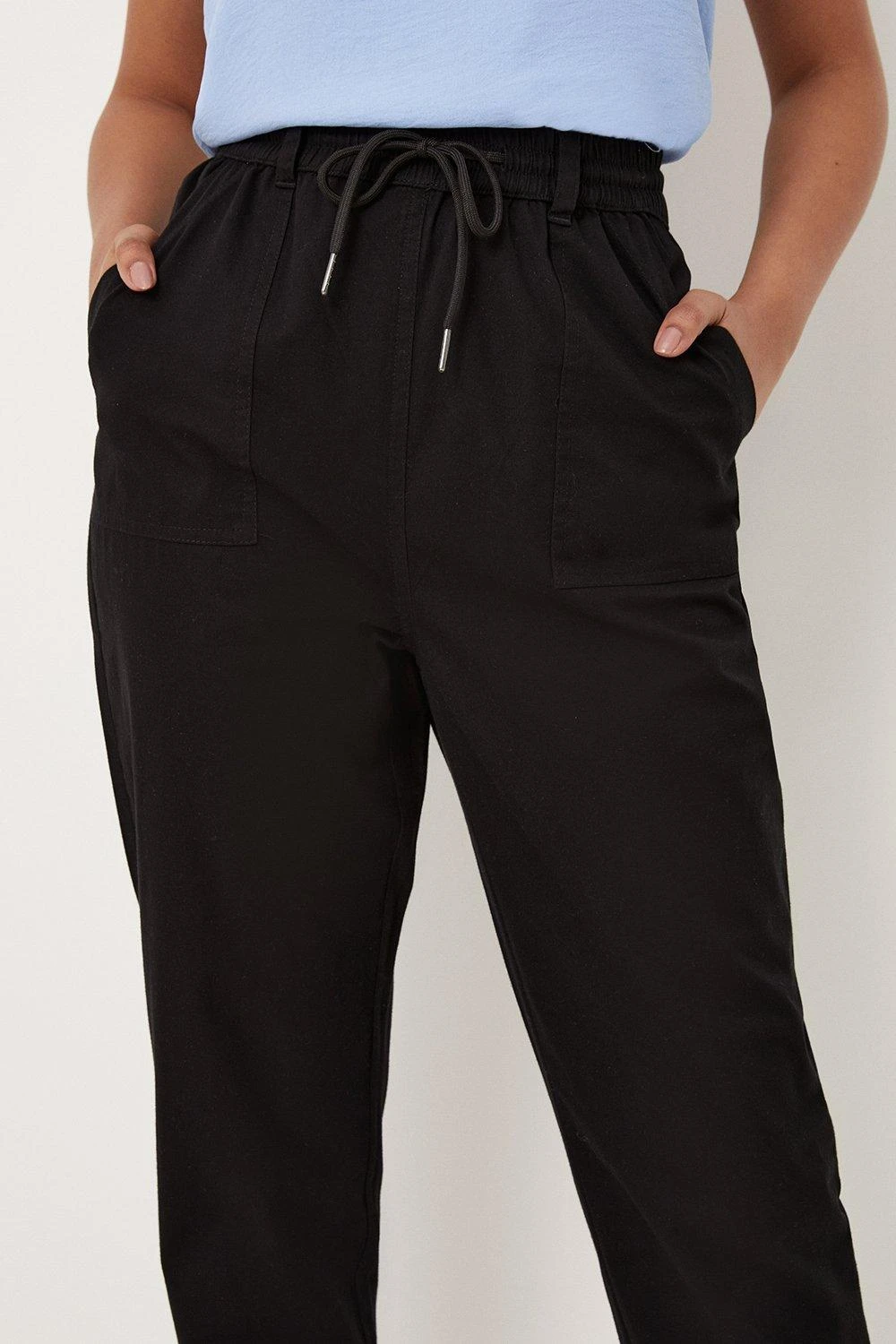Wallis Petite Elasticated Waist Tapered Trousers - Image 2