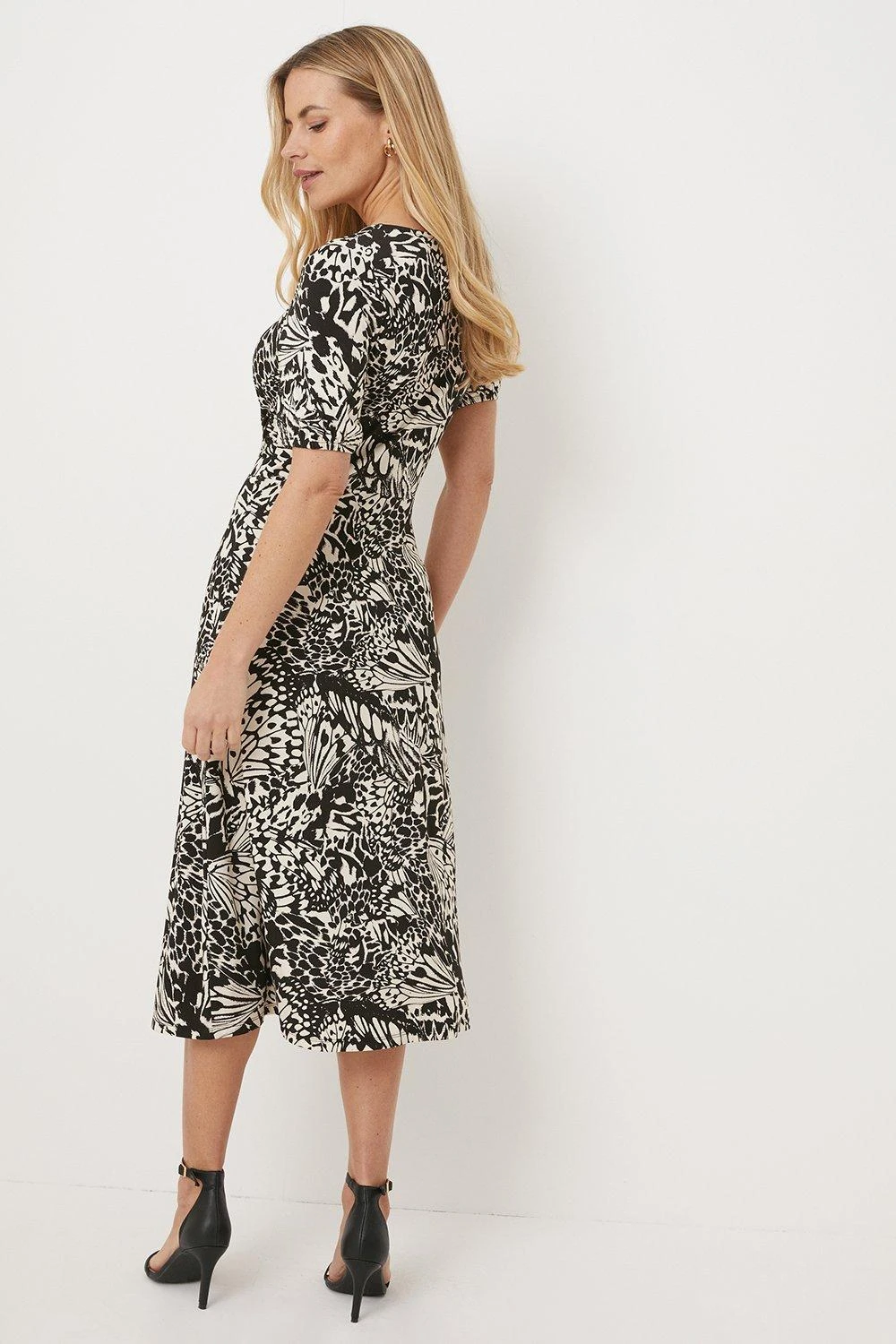 Wallis Petite Mono Butterfly Button Through Jersey Midi Dress - Image 3