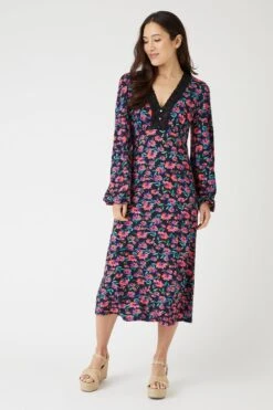 Wallis Black Floral Lace Jersey Dress