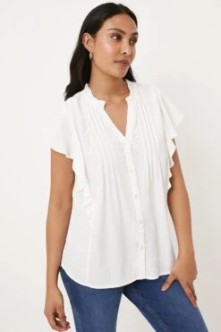 Wallis Petite Plain Short Sleeve Button Through Top