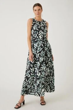 Wallis Mono Leaf Print Belted Tiered Maxi Dress