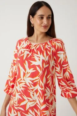 Wallis Pink Leaf Print Pleat Detail Shift Dress