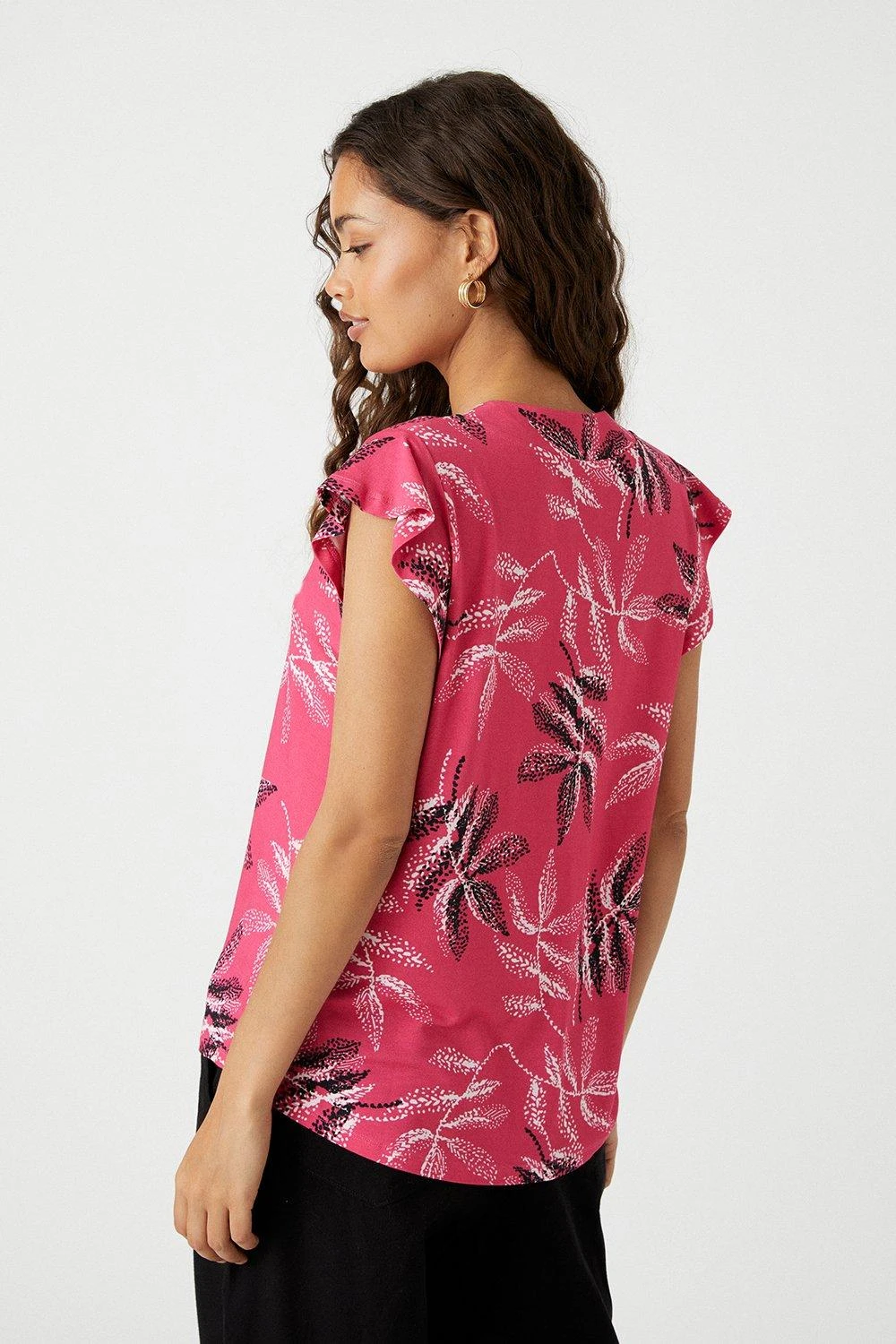 Wallis Petite Pink Leaf Jersey V Neck Top - Image 3