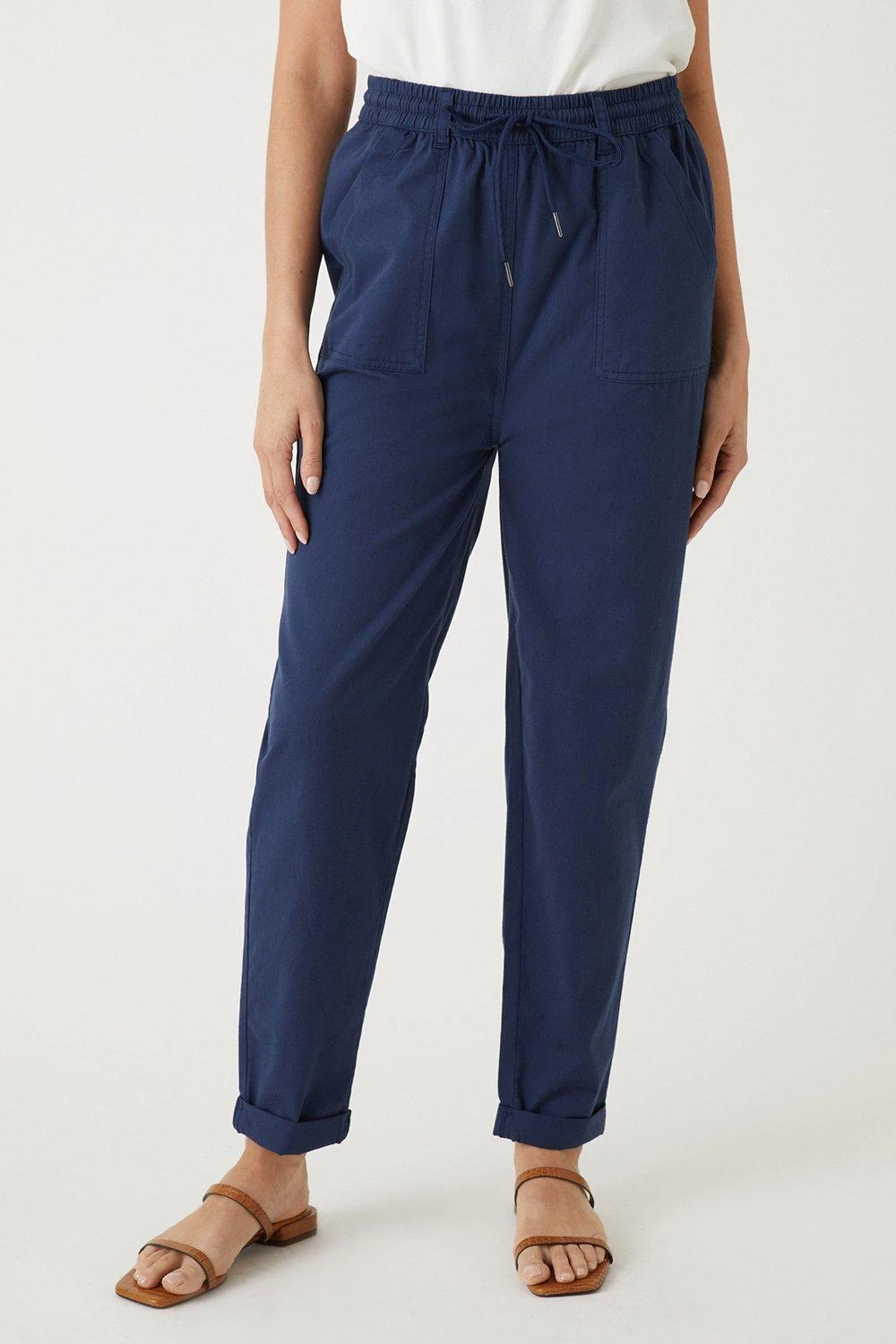 Wallis Elasticated Tapered Roll Up Trousers - Image 2