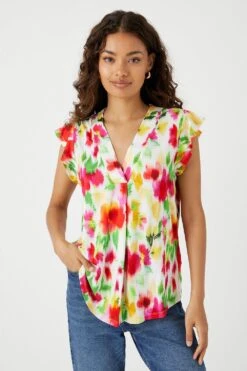 Wallis Petite Blurred Floral Jersey V Neck Top
