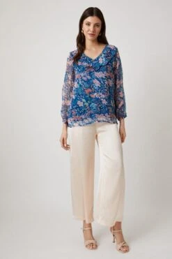 Wallis Blue Ditsy Floral Frill Front Blouson Sleeve Top