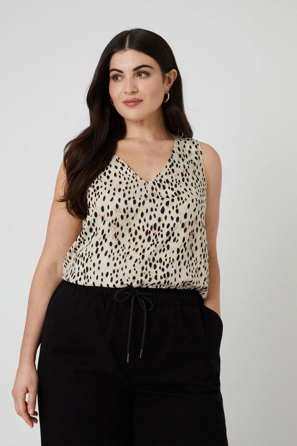 Wallis Curve Animal V Neck Cami