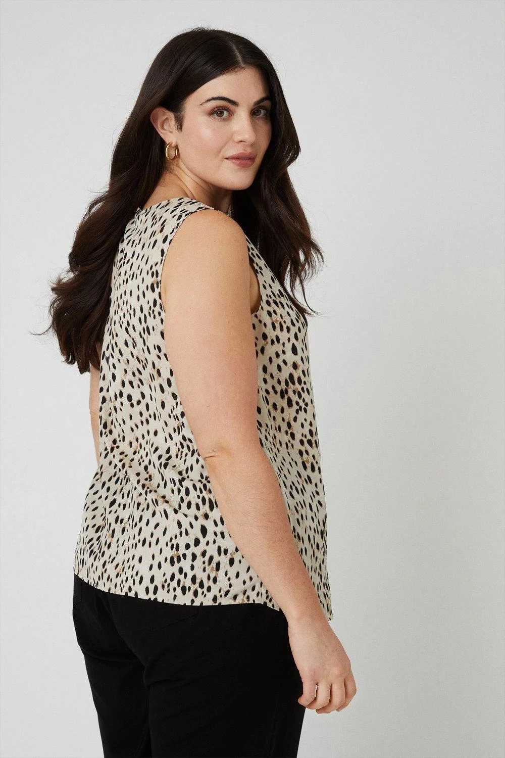 Wallis Curve Animal V Neck Cami - Image 3